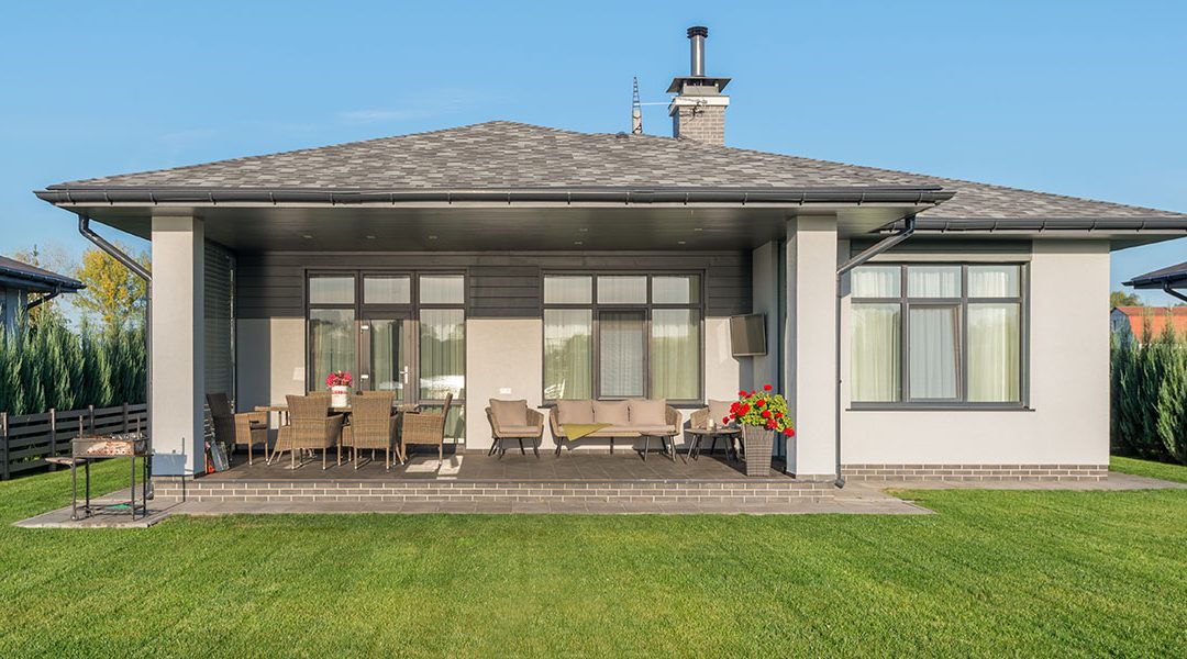 Décorer L’intérieur Et L’extérieur De Votre Maison Avec Un Tapis En Gazon Synthétique !