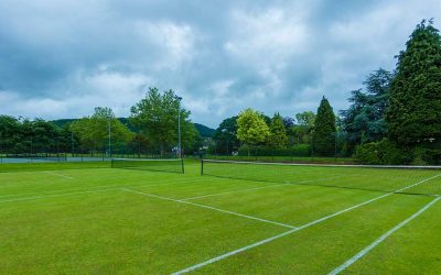 La Construction De Court De Tennis Avec Le Meilleur Gazon Synthétique